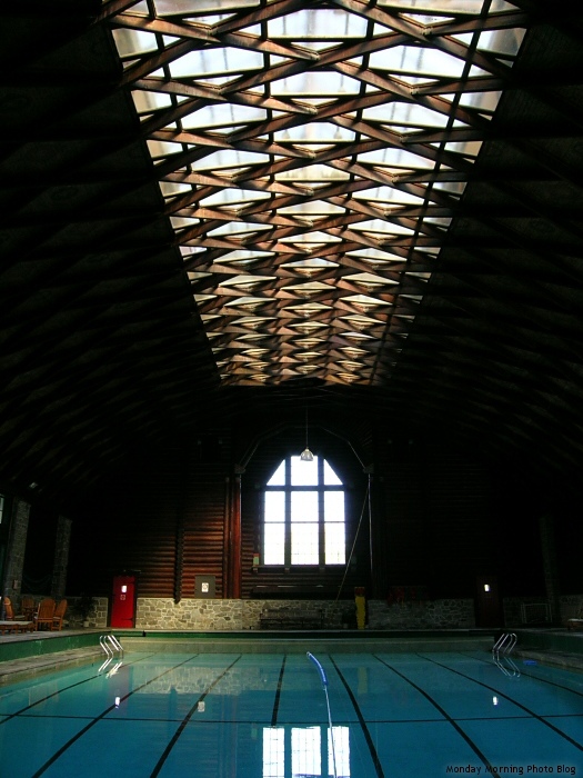 Pool, Chateau Montebello