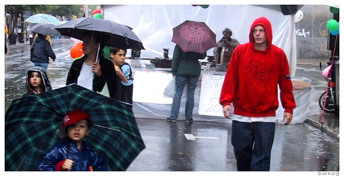 Rainy Street Sale, Montreal